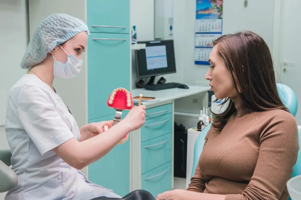 Профилактический осмотр Профилактический осмотр в кабинете стоматолога